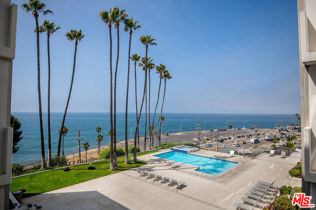 17366 W Sunset Boulevard - Photo 21