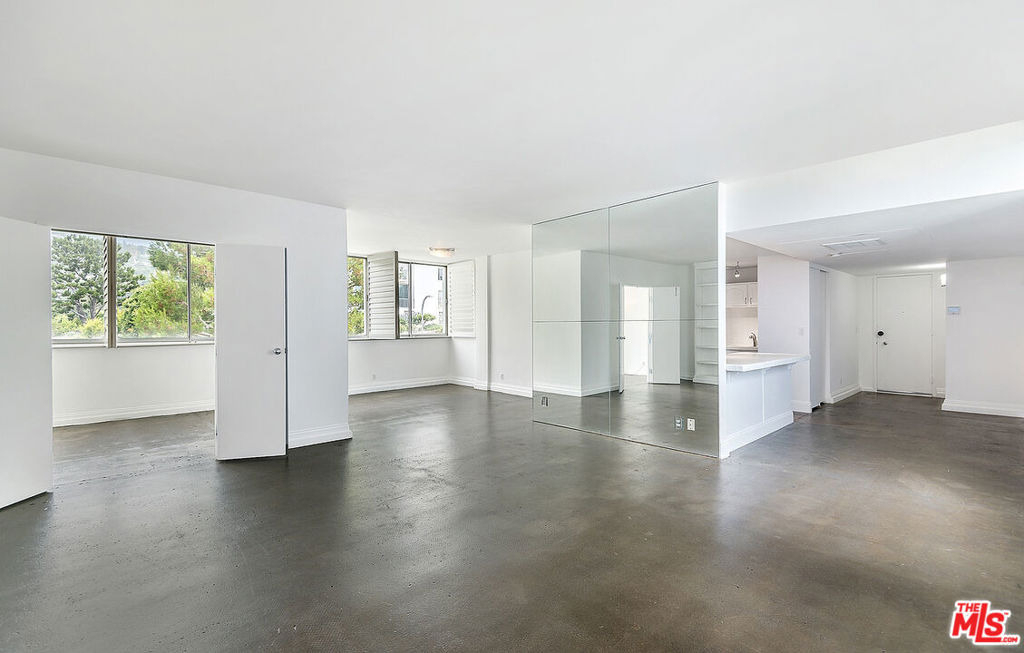 17366 W Sunset Boulevard - Photo 5