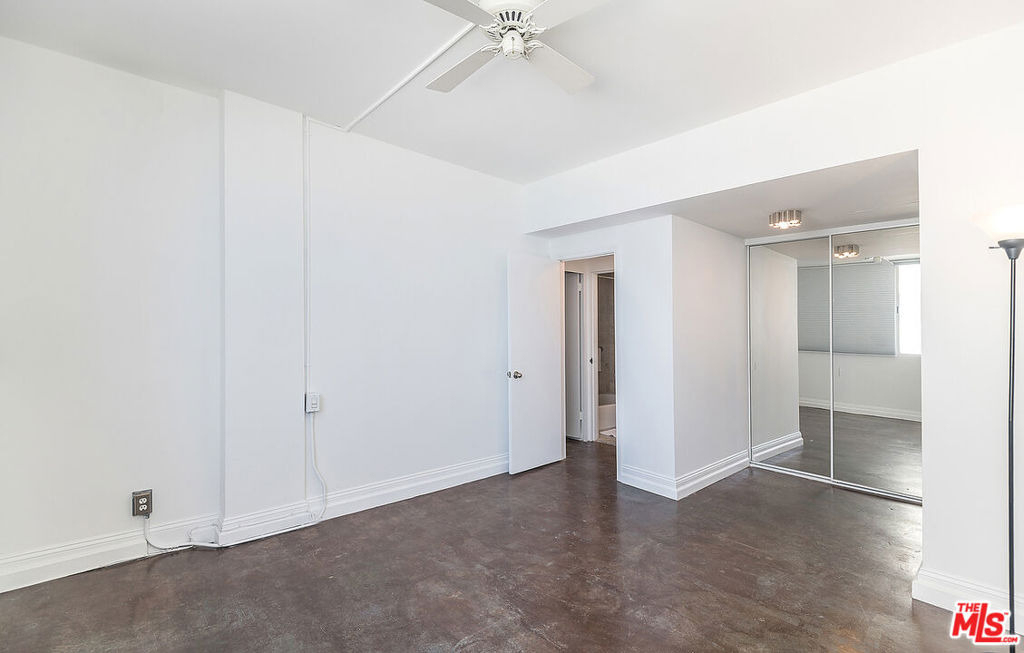 17366 W Sunset Boulevard - Photo 18