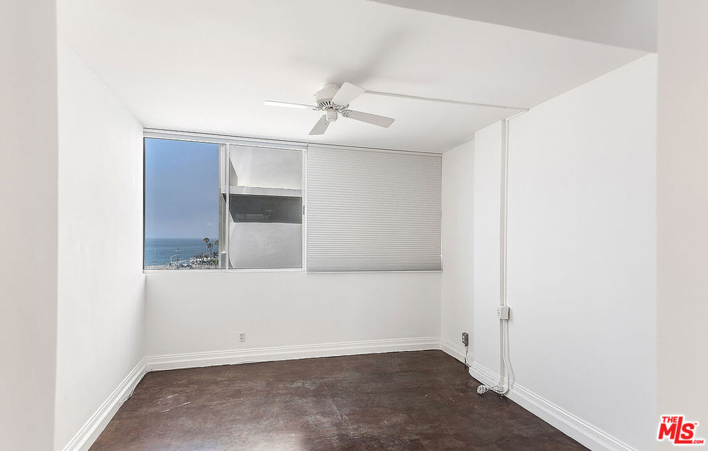 17366 W Sunset Boulevard - Photo 15