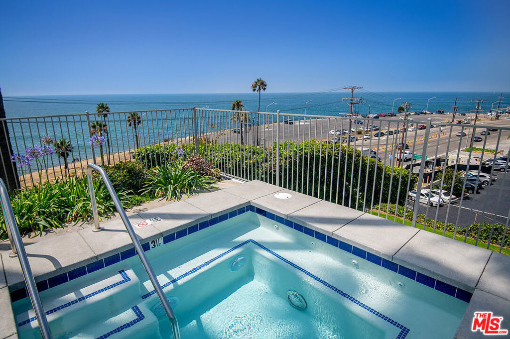 17366 W Sunset Boulevard - Photo 25