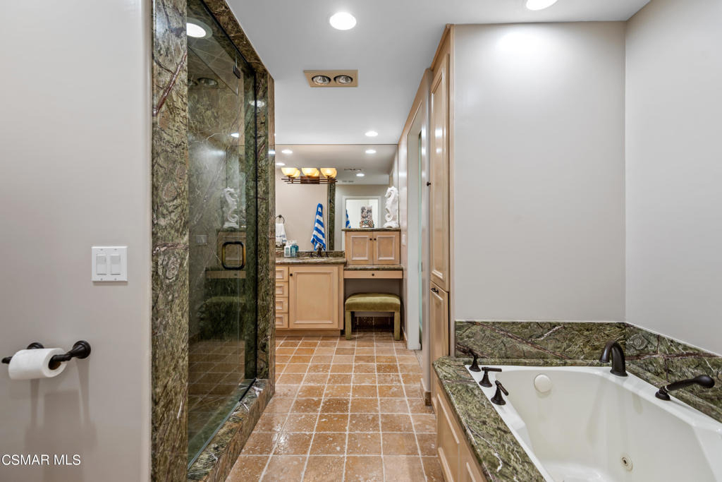 11844 Beach Club Way - Photo 22