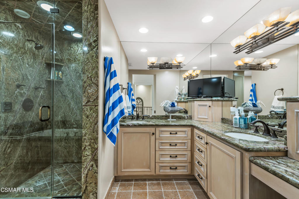 11844 Beach Club Way - Photo 21