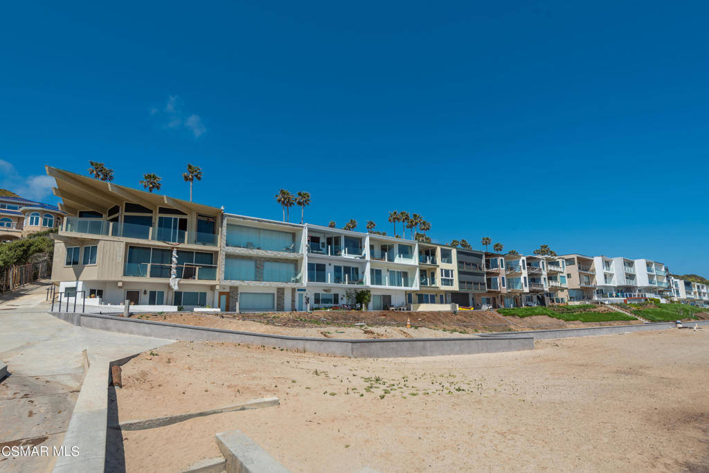 11844 Beach Club Way - Photo 34
