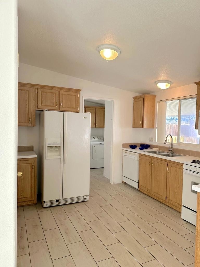 14777 Palm Drive - Photo 6