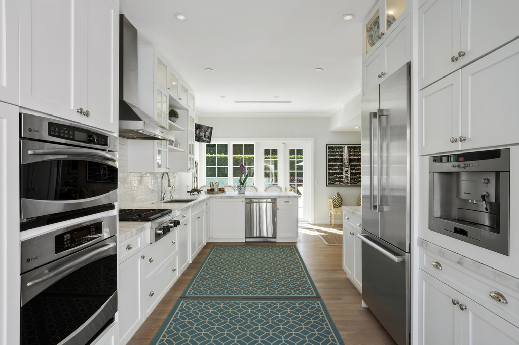 327 Arabian Road - Photo 7