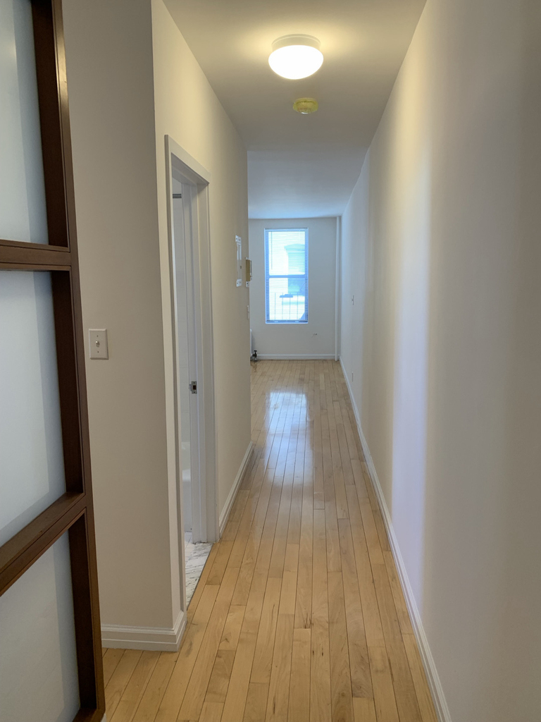 31-79 35th Street - Photo 4