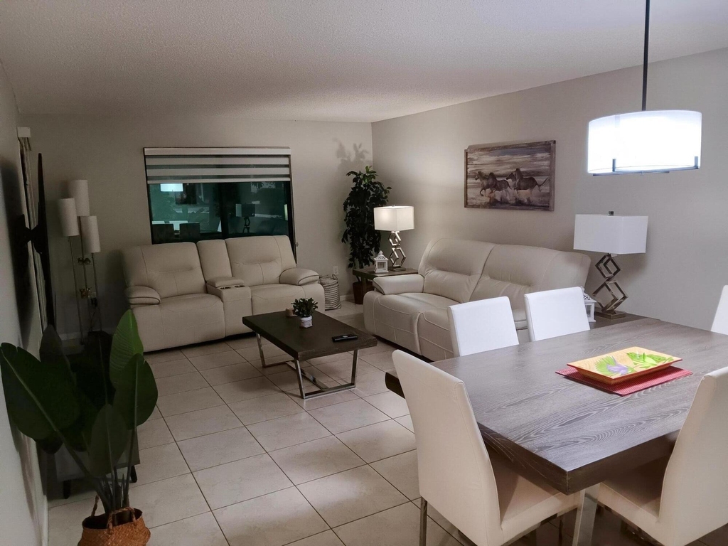 13125 Chadwick Court - Photo 1