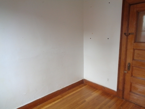 850 Beacon St - Photo 2
