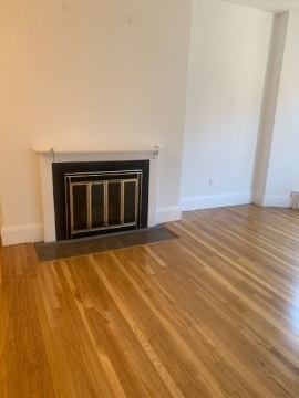 925 Beacon St - Photo 10
