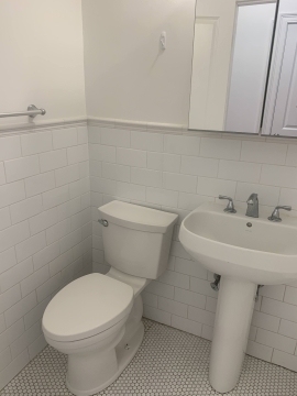 925 Beacon St - Photo 9