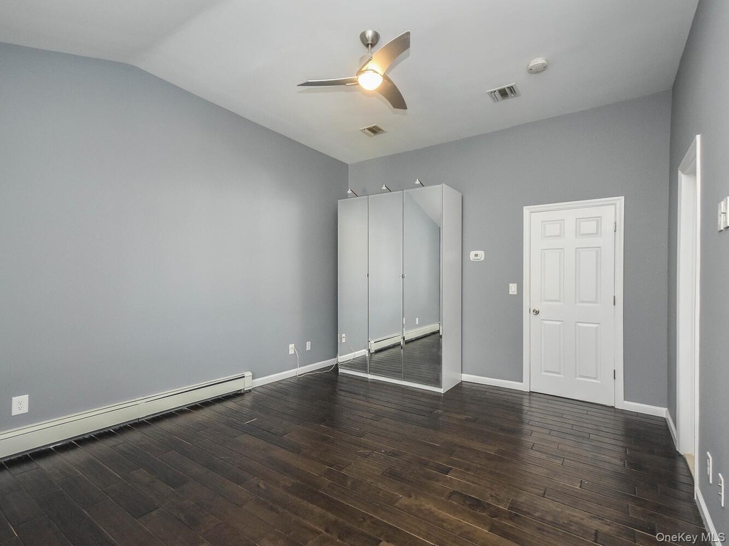 49 Ashwood Road Apt A - Photo 11