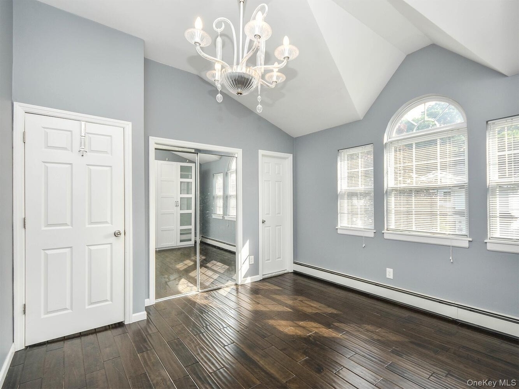 49 Ashwood Road Apt A - Photo 8