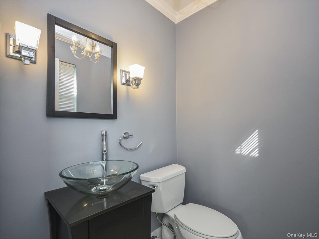 49 Ashwood Road Apt A - Photo 5