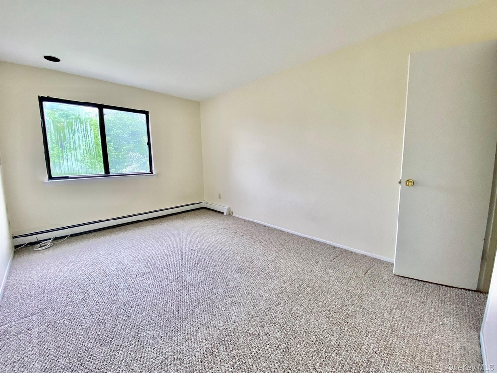 75 Greenway Close - Photo 15