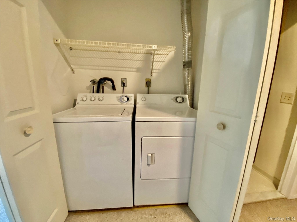 75 Greenway Close - Photo 14