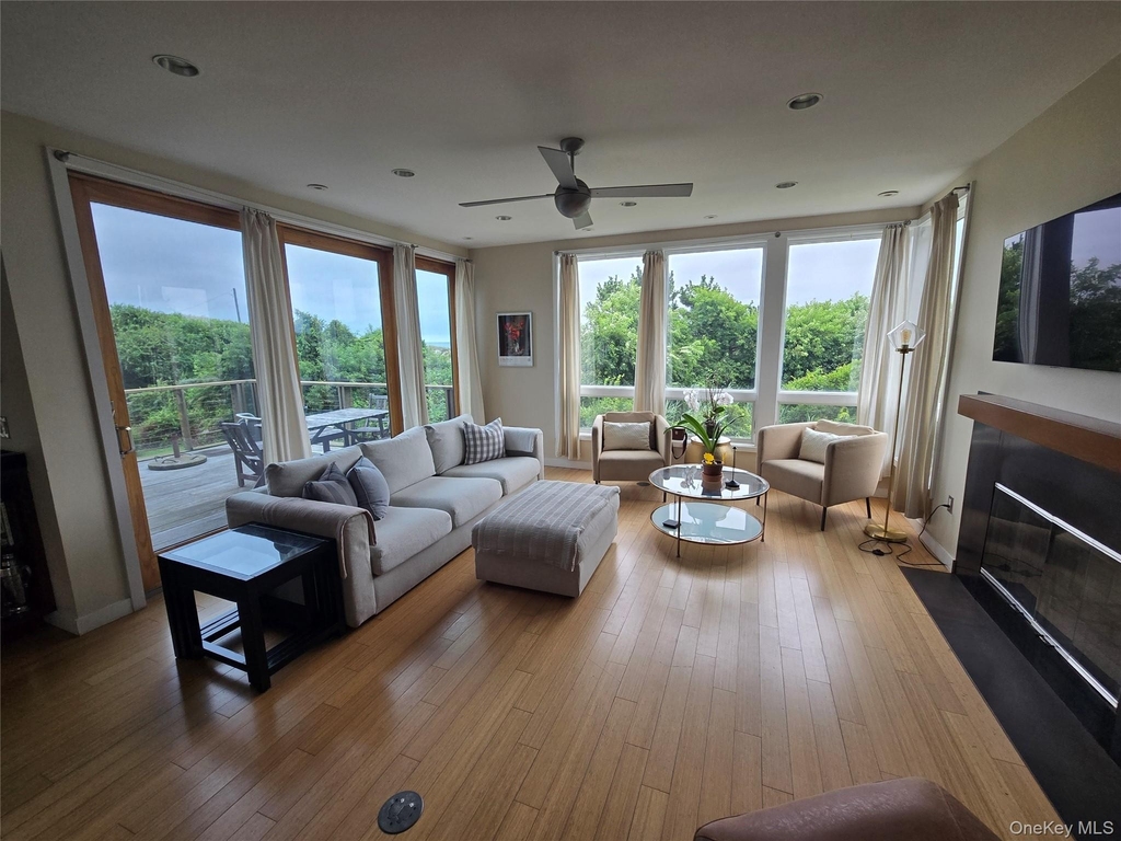 100 Nantwick Street - Photo 3
