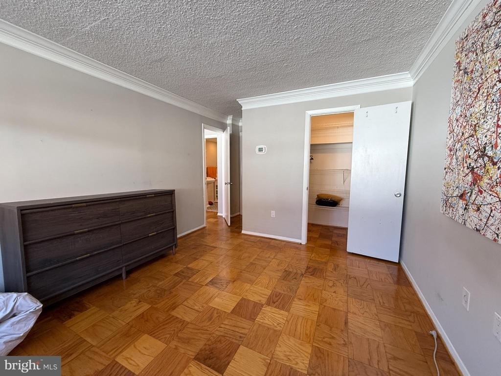 5353 Columbia Pike - Photo 7