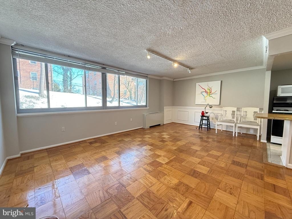 5353 Columbia Pike - Photo 1