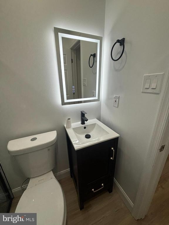 320 Loney Street - Photo 9