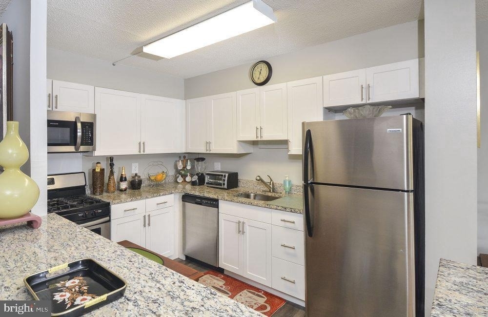 515 W Chelten Avenue - Photo 1