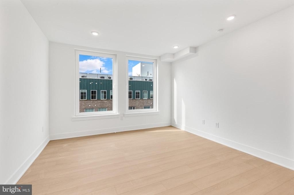 2000 Dreer Street - Photo 8