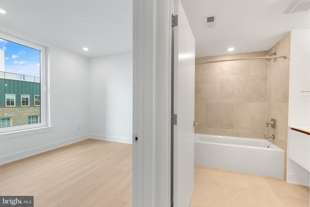 2000 Dreer Street - Photo 15