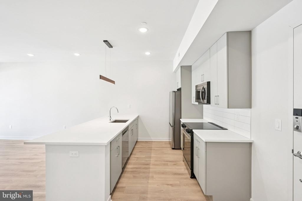 23 Rock Hill Road - Photo 1