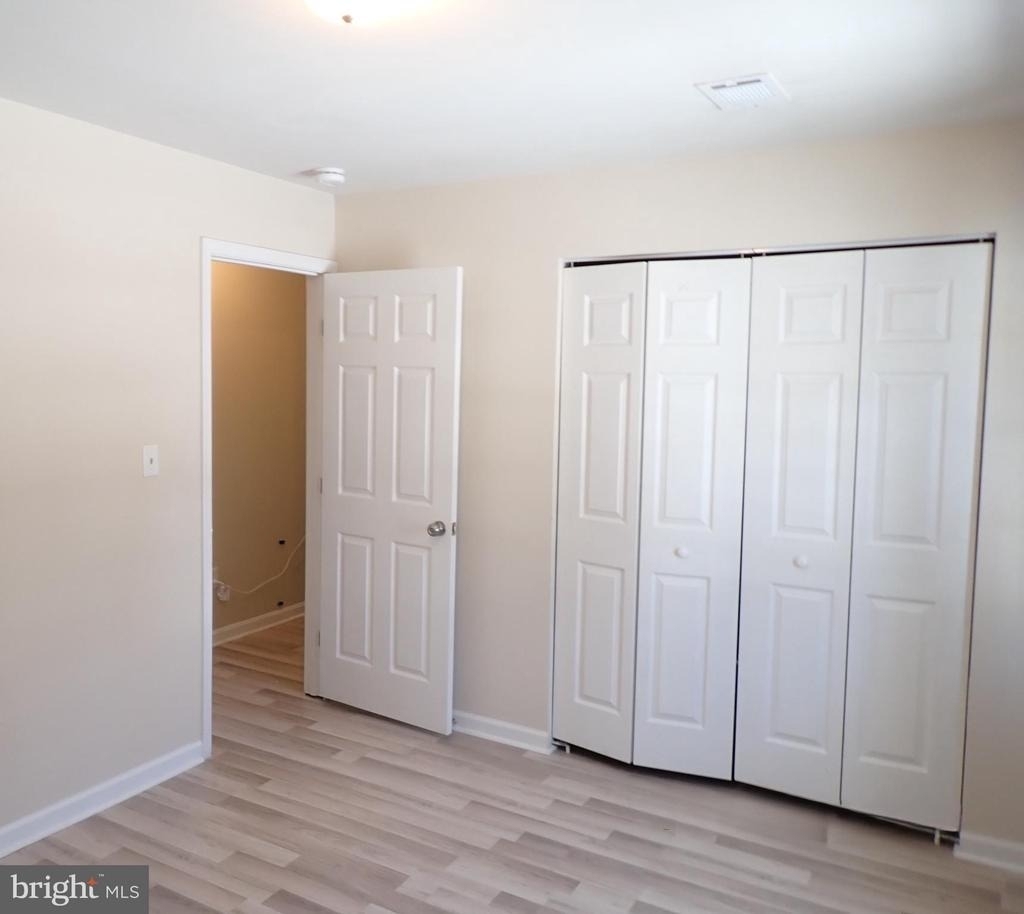 22064 Spring Valley Drive - Photo 19