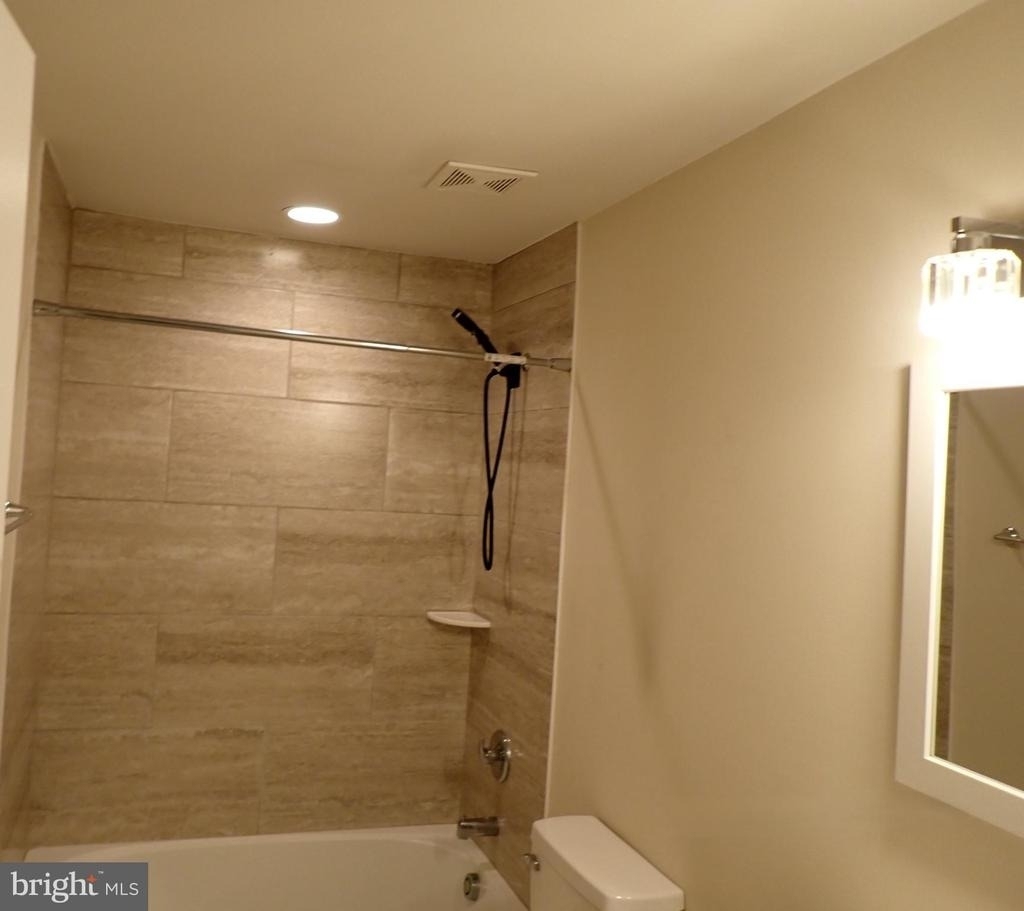 22064 Spring Valley Drive - Photo 11