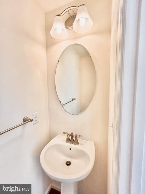 7473 Singers Way - Photo 27