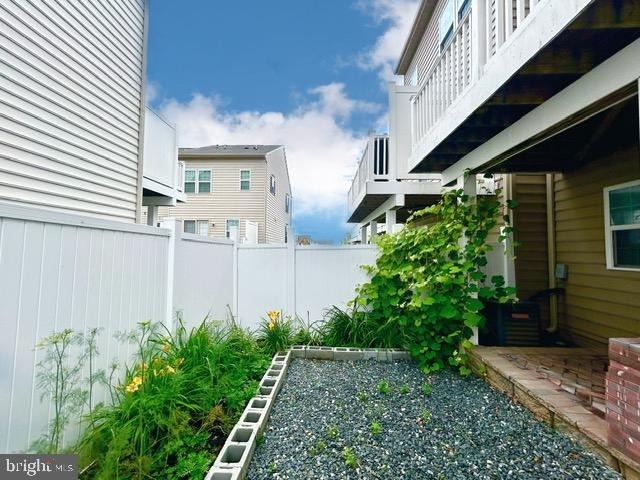 7473 Singers Way - Photo 11