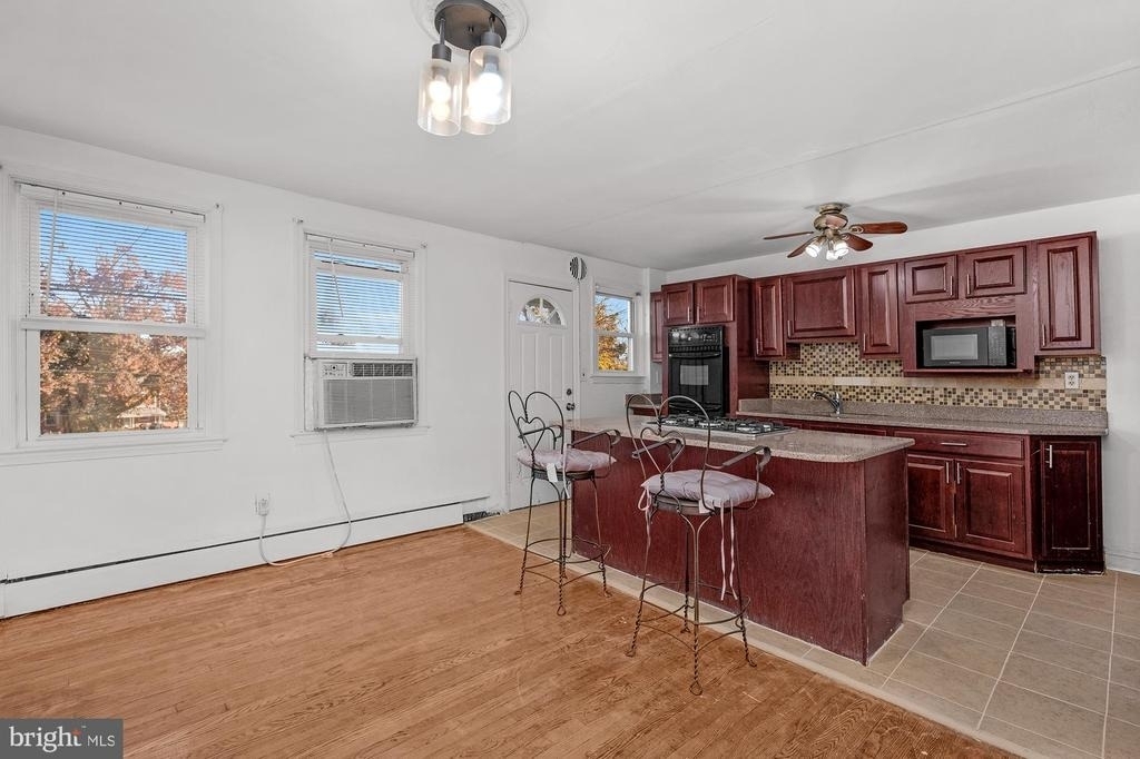 1908 E Belvedere Avenue - Photo 5