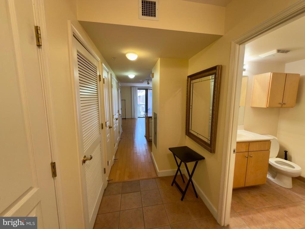 631 D Street Nw - Photo 18