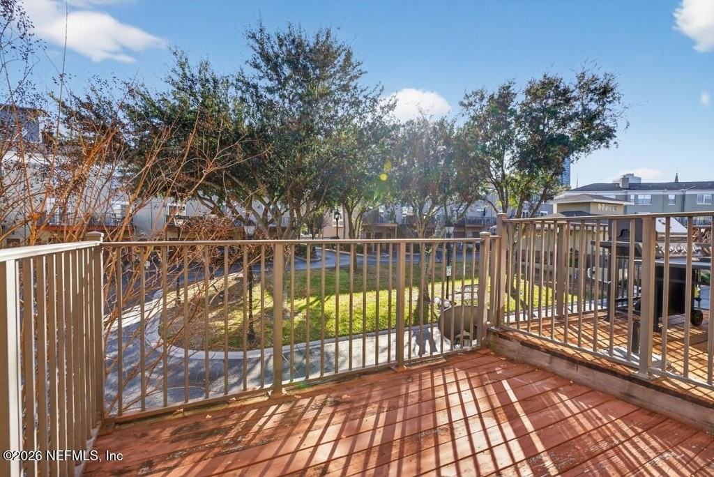340 E Ashley Street - Photo 18