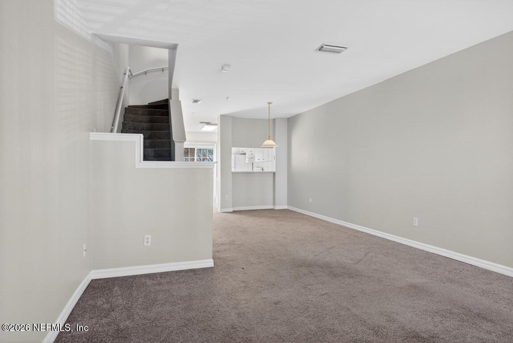 340 E Ashley Street - Photo 3