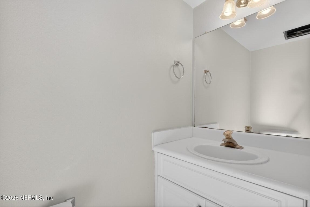340 E Ashley Street - Photo 6