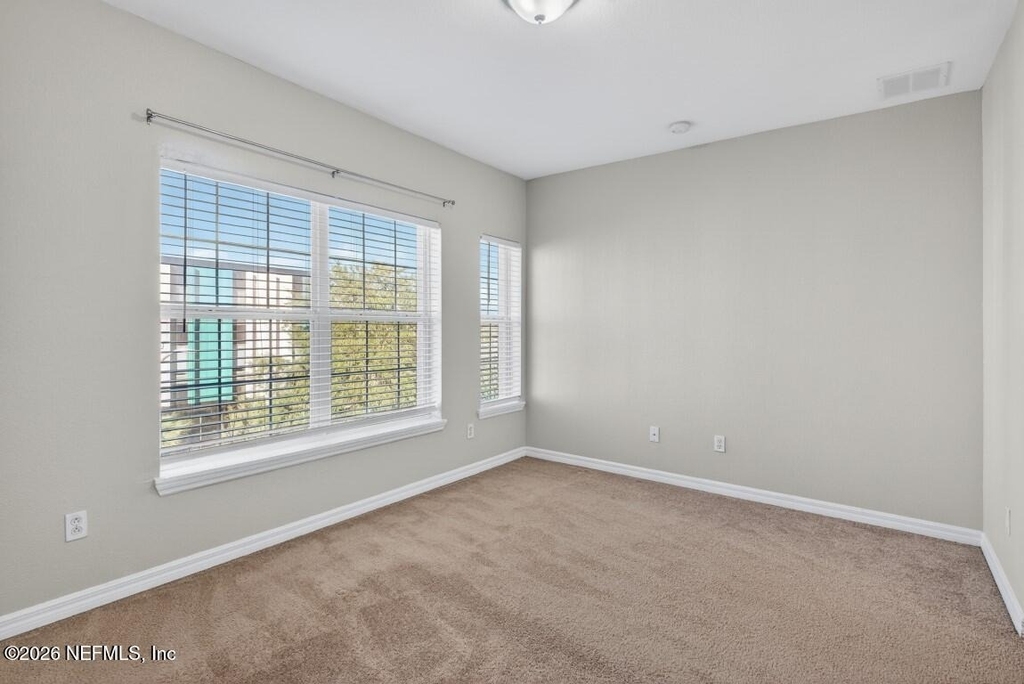 340 E Ashley Street - Photo 17
