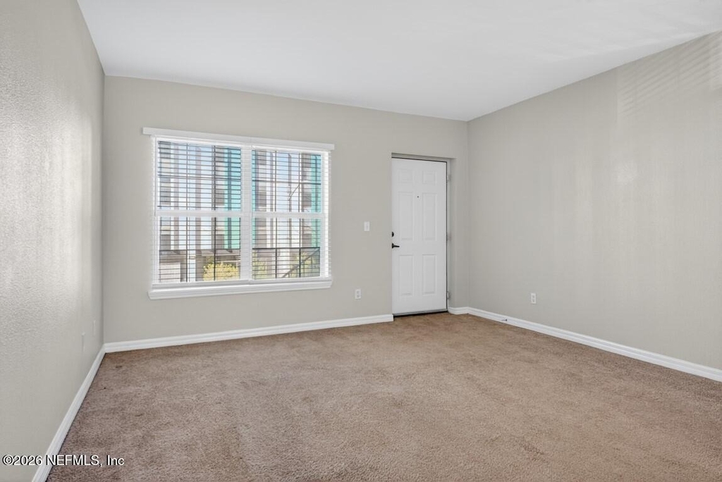340 E Ashley Street - Photo 4