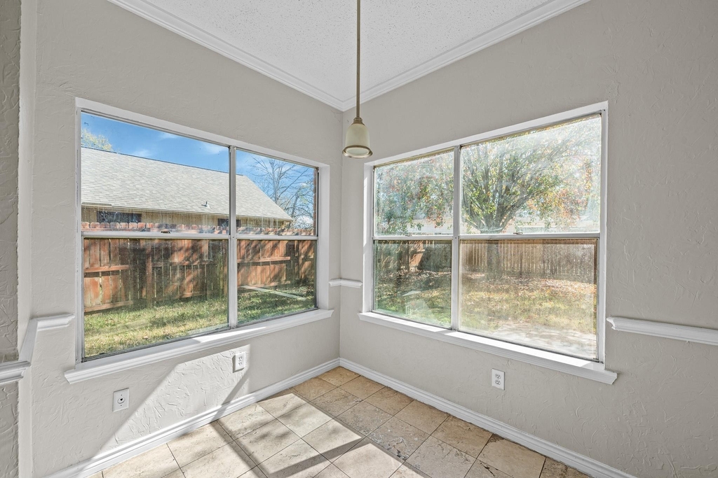 11123 Gatesden Drive - Photo 11