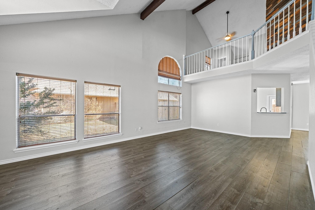 11123 Gatesden Drive - Photo 4