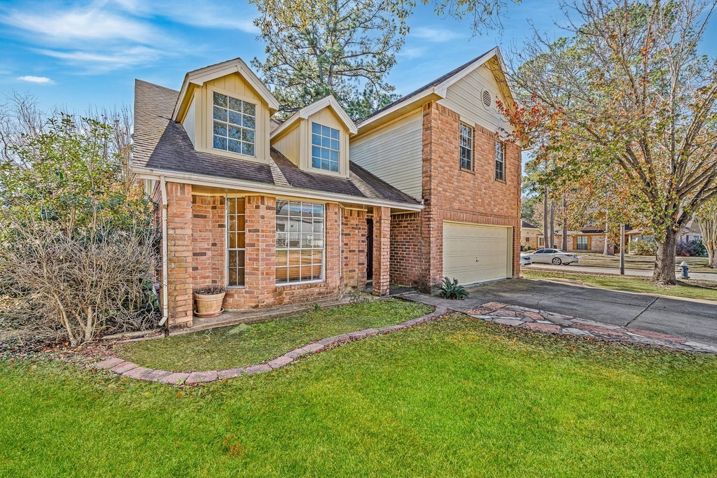 11123 Gatesden Drive - Photo 2