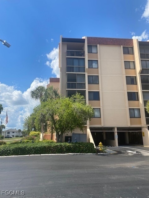 3006 Caring Way - Photo 0