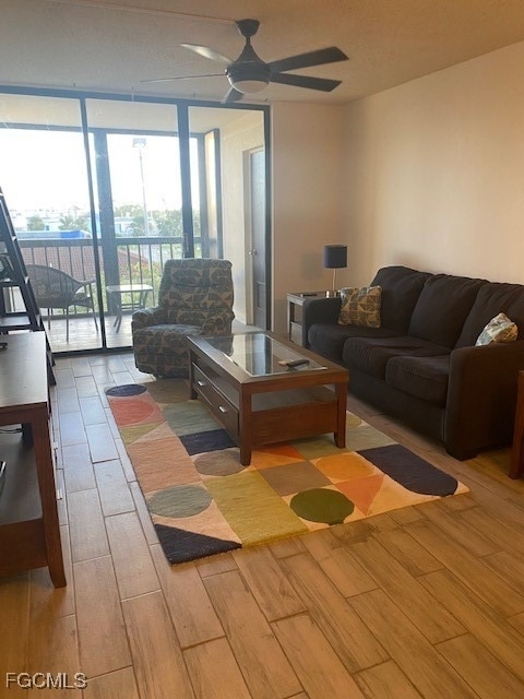 3006 Caring Way - Photo 6