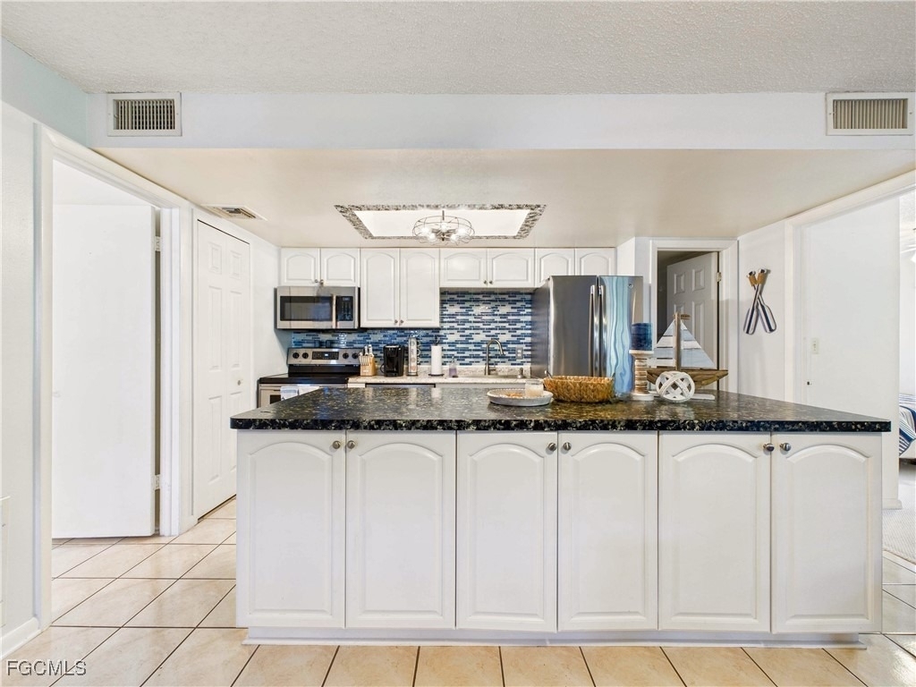 232 Palm Drive - Photo 5