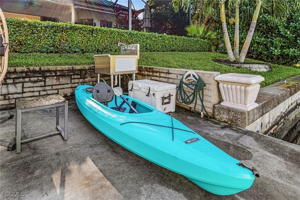 3724 Surfside Boulevard - Photo 19