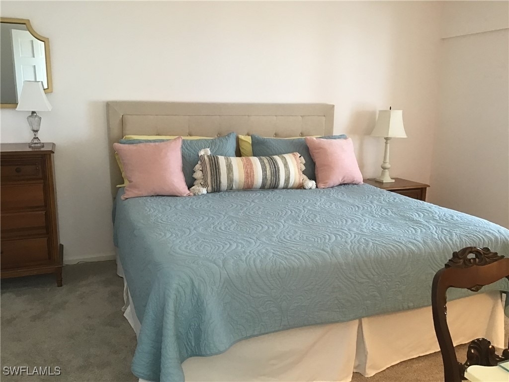 2600 Gulf Shore Boulevard N - Photo 9