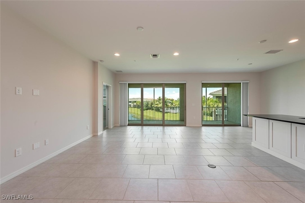 6972 Avalon Circle - Photo 3