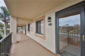 7380 Saint Ives Way - Photo 0