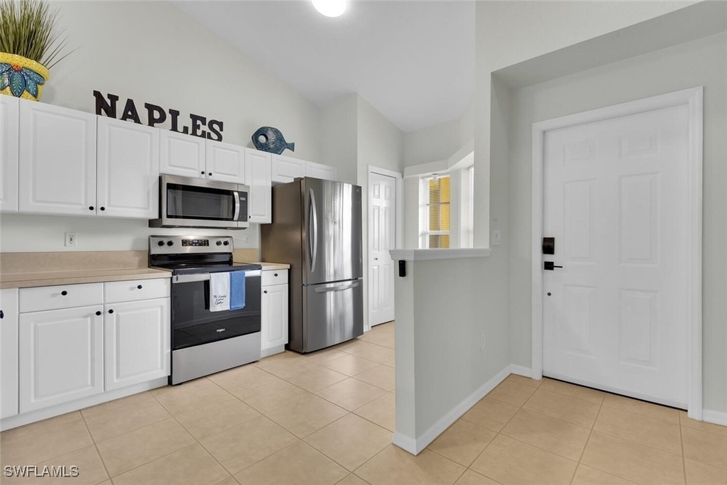 9165 Celeste Drive - Photo 3